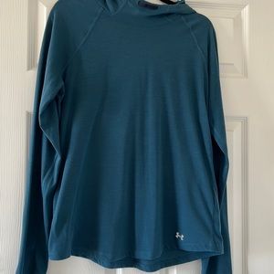 Under armor long sleeve workout shirt